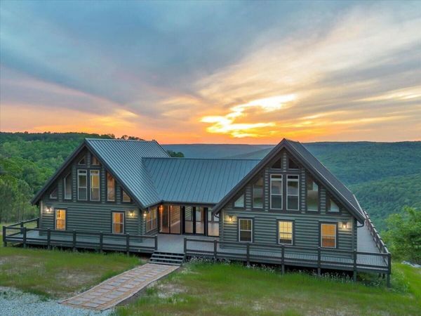 315 Morris Point Lane , South Pittsburg, TN 37380