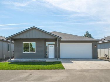 17804 E 3rd Ln, Spokane Valley, WA 99016