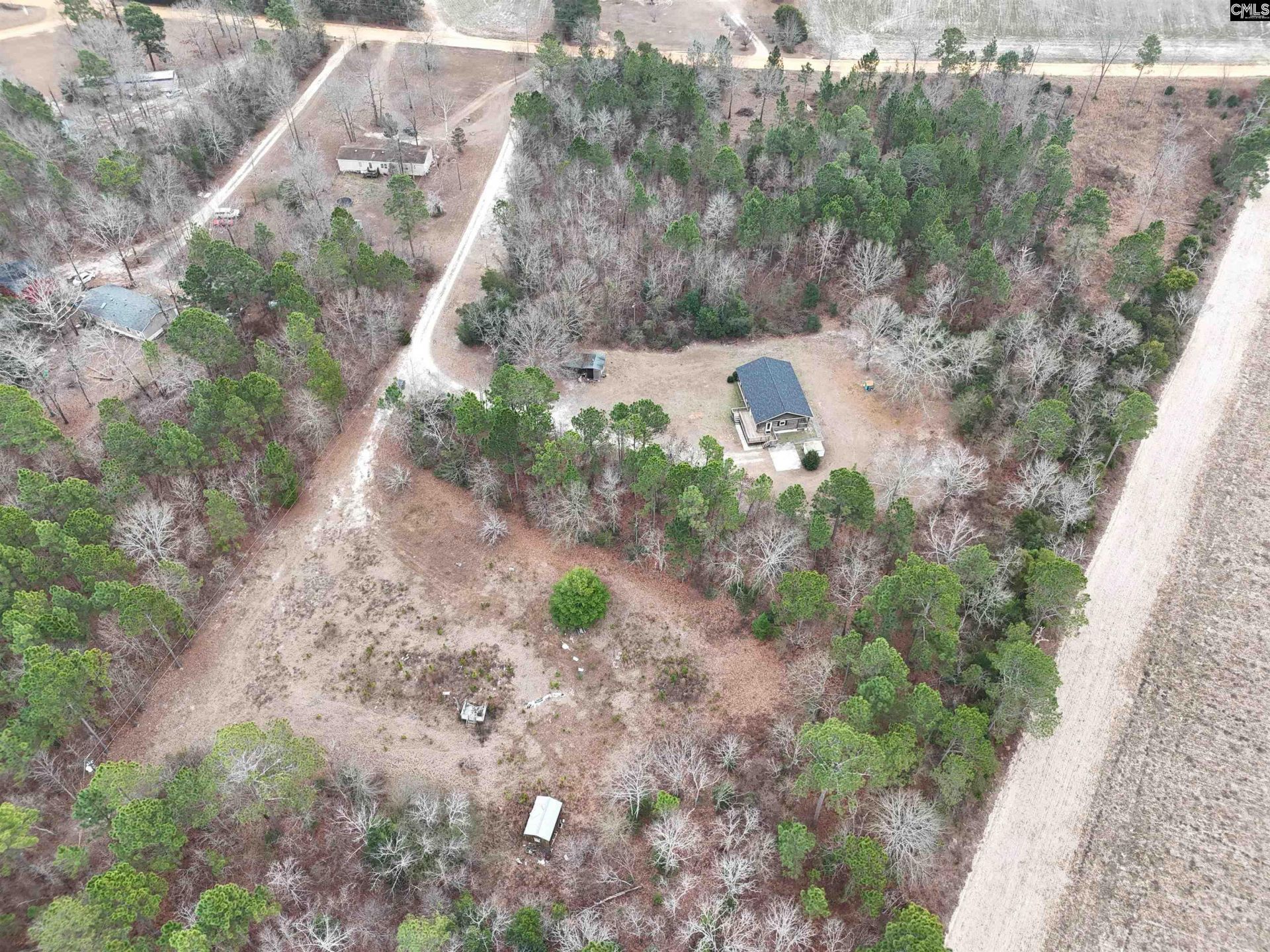 722 Jeff Sharpe Road  Photo 4