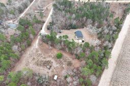 722 Jeff Sharpe Road  photo 4