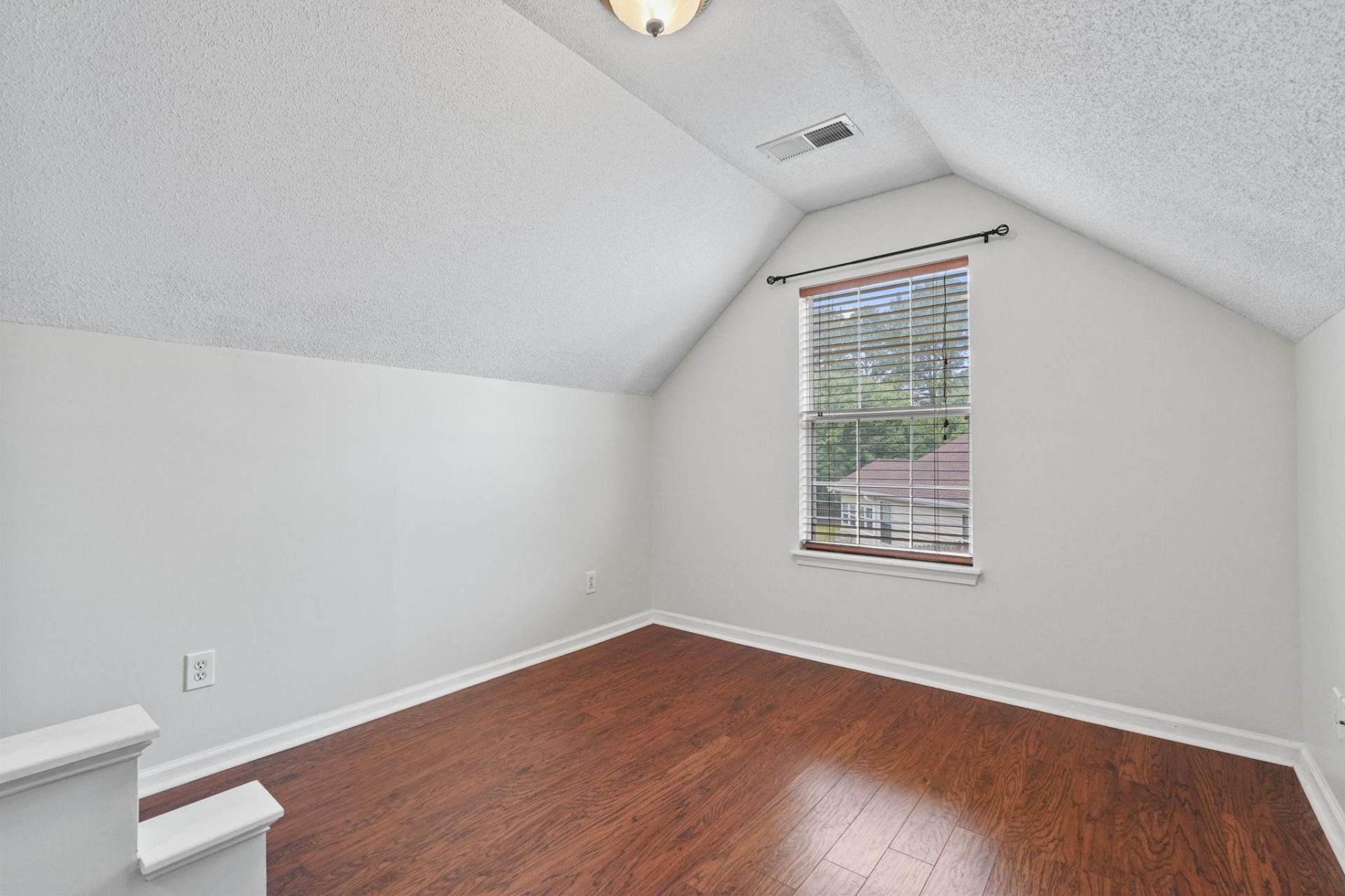 4617 Hidden Creek Ln. Photo 17