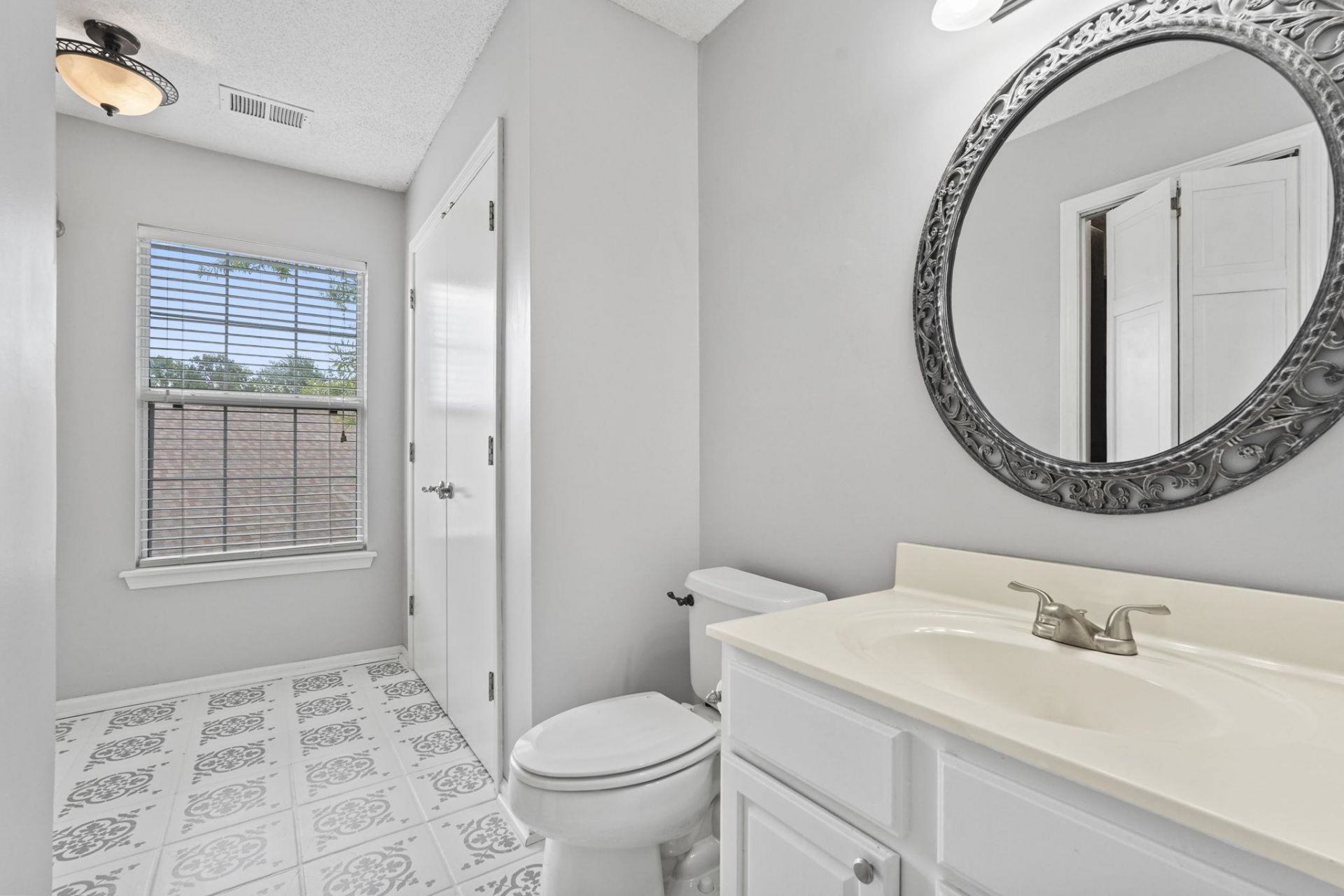 4617 Hidden Creek Ln. Photo 21