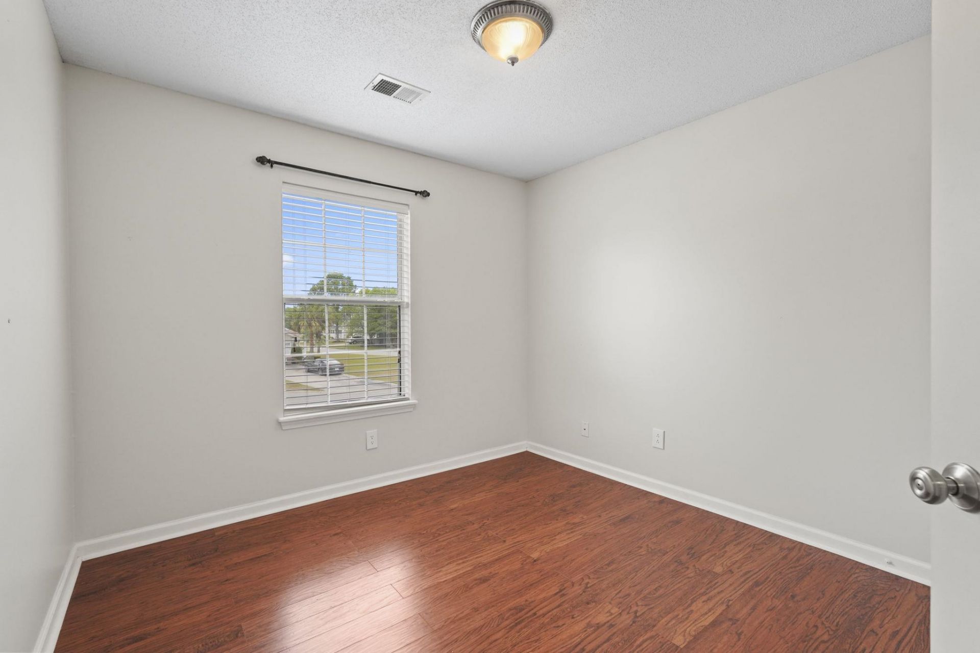 4617 Hidden Creek Ln. Photo 25