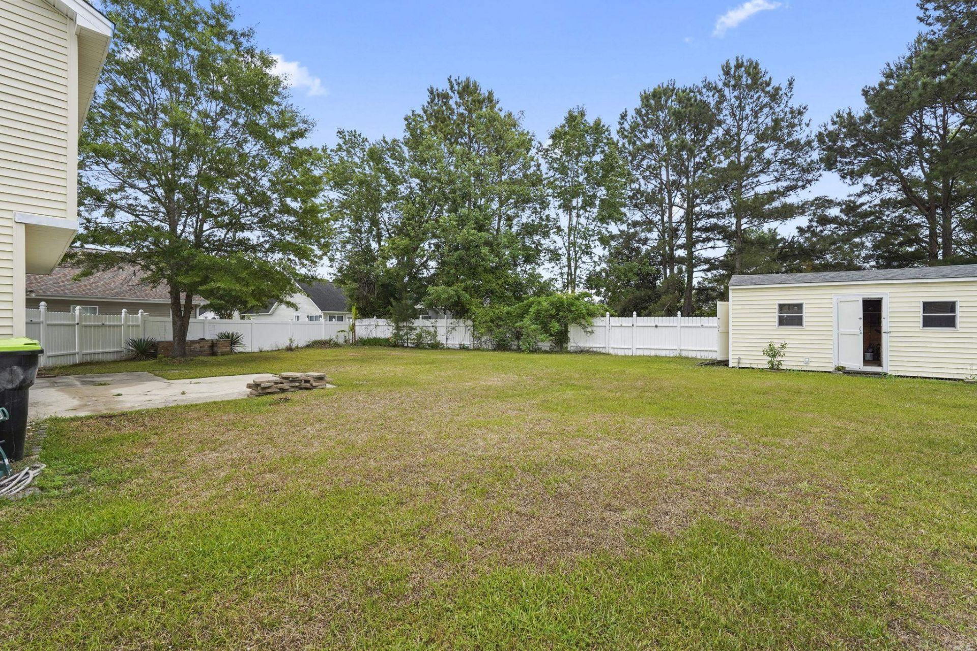 4617 Hidden Creek Ln. Photo 32