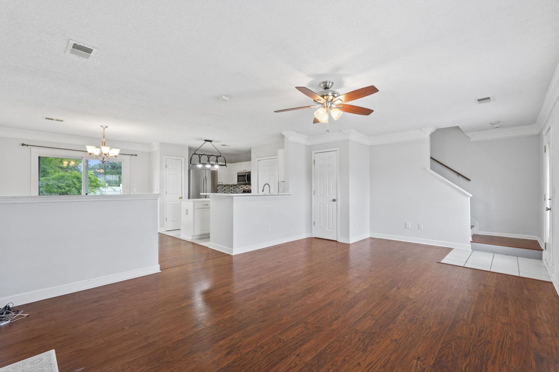 4617 Hidden Creek Ln. Photo 5