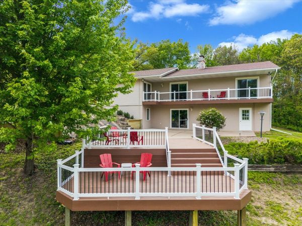 6403 95th Avenue Court , Taylor Ridge, IL 61284