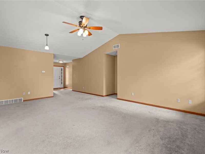 1190 Orchard Bend Drive, Salem, OH 44460 Photo 12