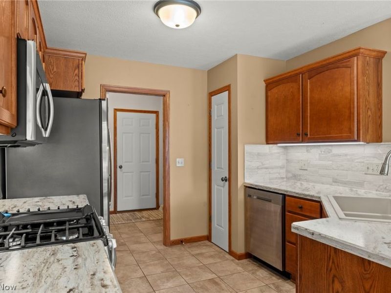1190 Orchard Bend Drive, Salem, OH 44460 Photo 28