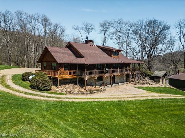 7313 County Road 22 , Lakeville, OH 44638