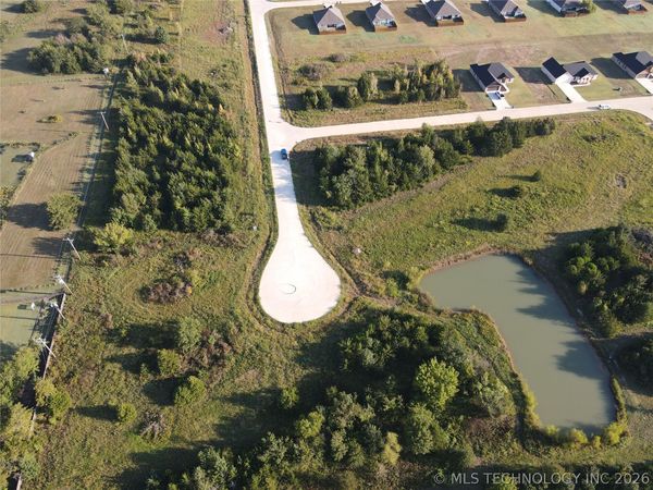 98 Royal Oak Drive , Durant, OK 74701