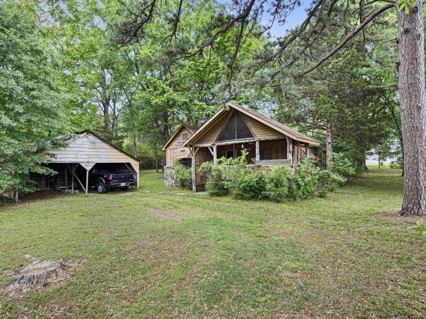 5303 N Arkansas Avenue, Russellville, AR 72802