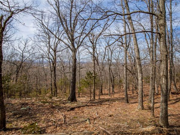 Dinsmore Trail, Fayetteville, AR 72701