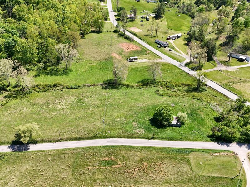 7457 Chase Road , Albany, OH 45710 Photo 9