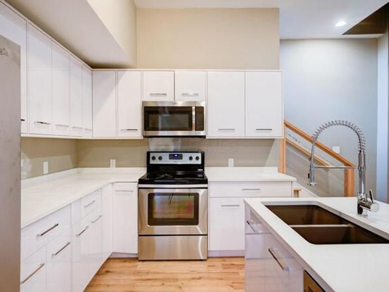 1555 N 4th Street , Columbus, OH 43201 Photo 18