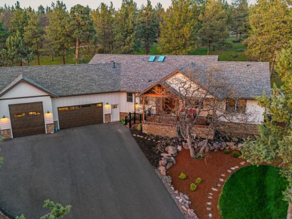 10117 Mourning Dove Drive, Klamath Falls, OR 97601