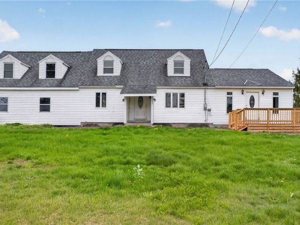 340 Chesbro Road , Pennellville, NY 13132