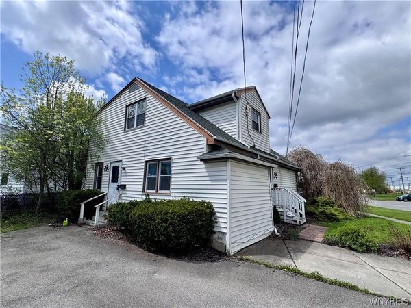 4801 N Bailey Avenue, Buffalo, NY 14226