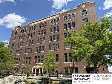 105 S 9th Street , Unit 410, Omaha, NE 68102
