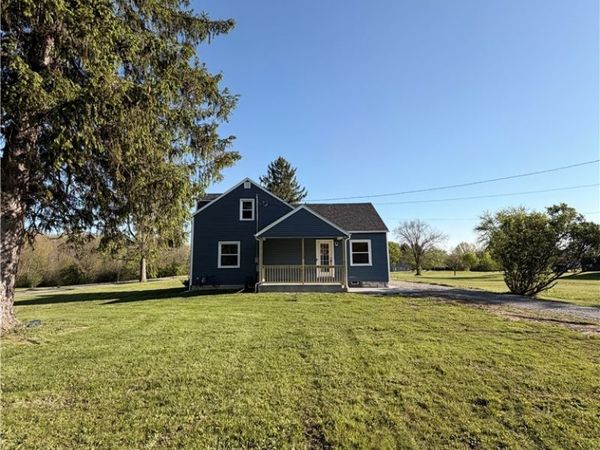 3780 State Route 305 , Southington, OH 44470