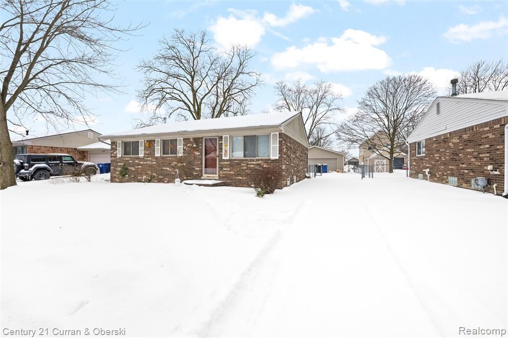 1399 Elmhurst Street, Canton, MI 48187 Main Photo