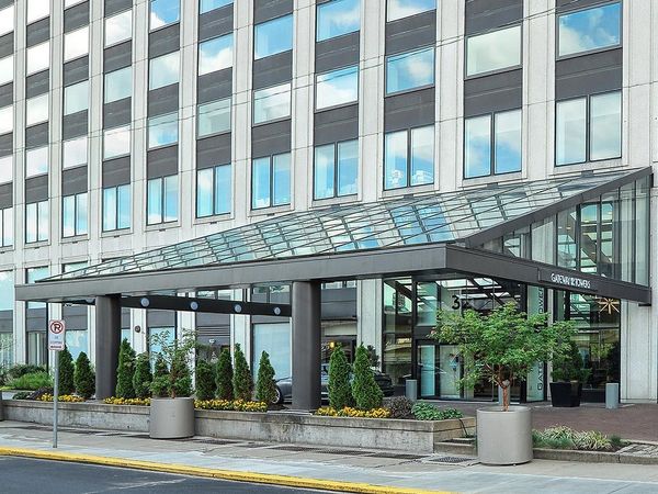 320 Fort Duquesne Boulevard, Unit 16A, Pittsburgh, PA 15222