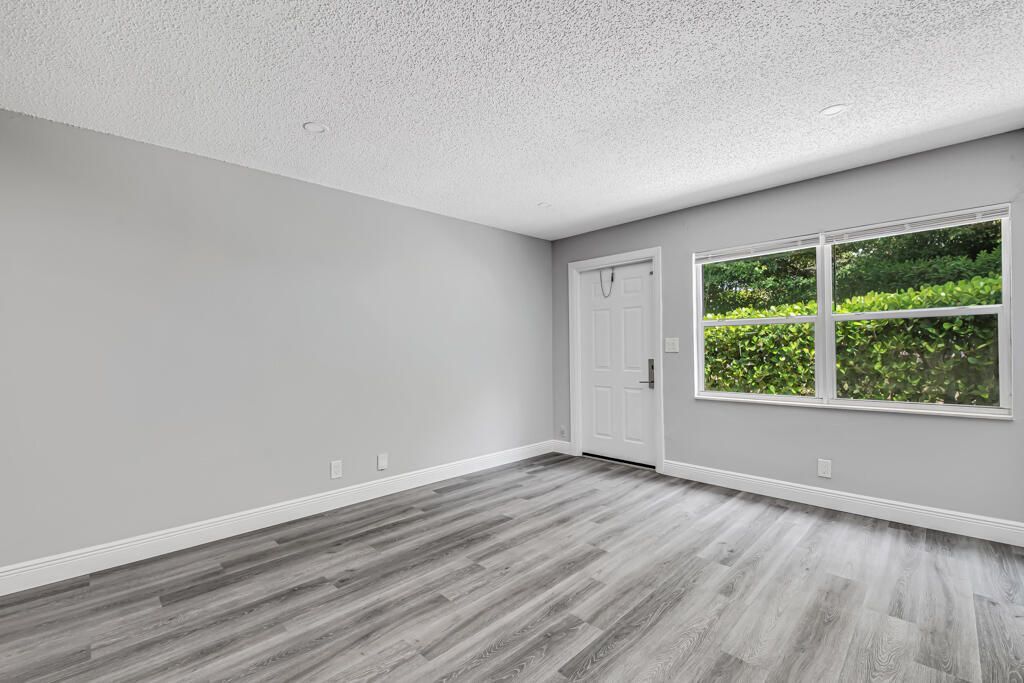 7521 NW 44th Court, Coral Springs, FL 33065 Photo