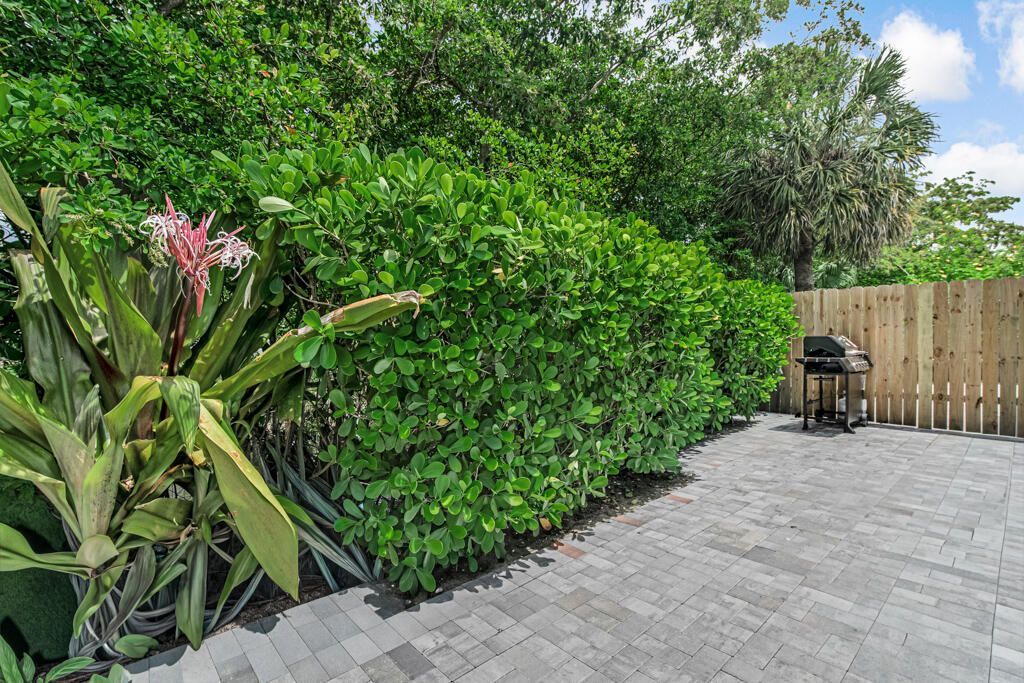 7521 NW 44th Court, Coral Springs, FL 33065 Photo