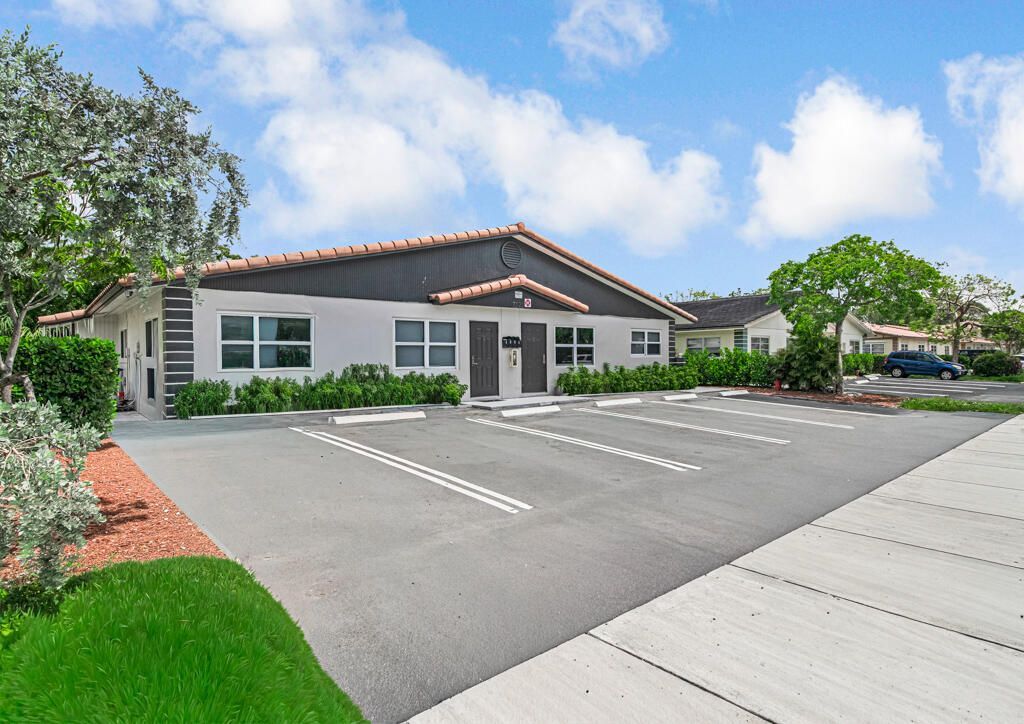 7521 NW 44th Court, Coral Springs, FL 33065 Photo