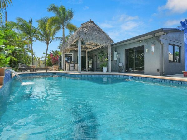 910 NE 23rd Court, Pompano Beach, FL 33064