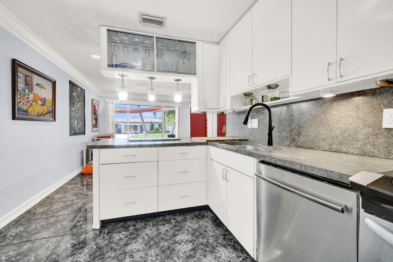910 NE 23rd Court, Pompano Beach, FL 33064 Photo