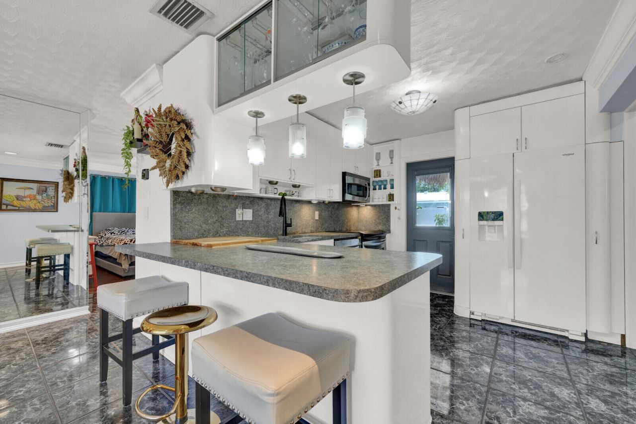 910 NE 23rd Court, Pompano Beach, FL 33064 Photo