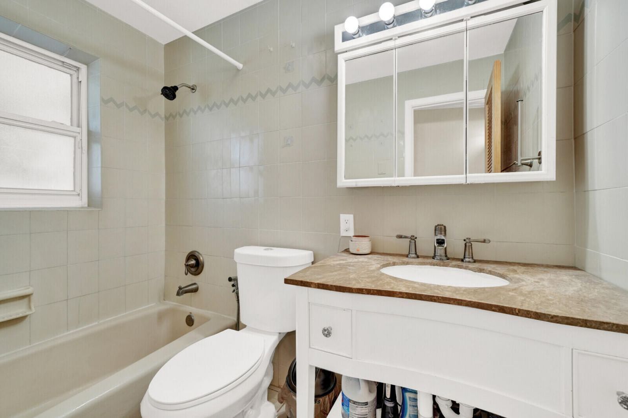 910 NE 23rd Court, Pompano Beach, FL 33064 Photo