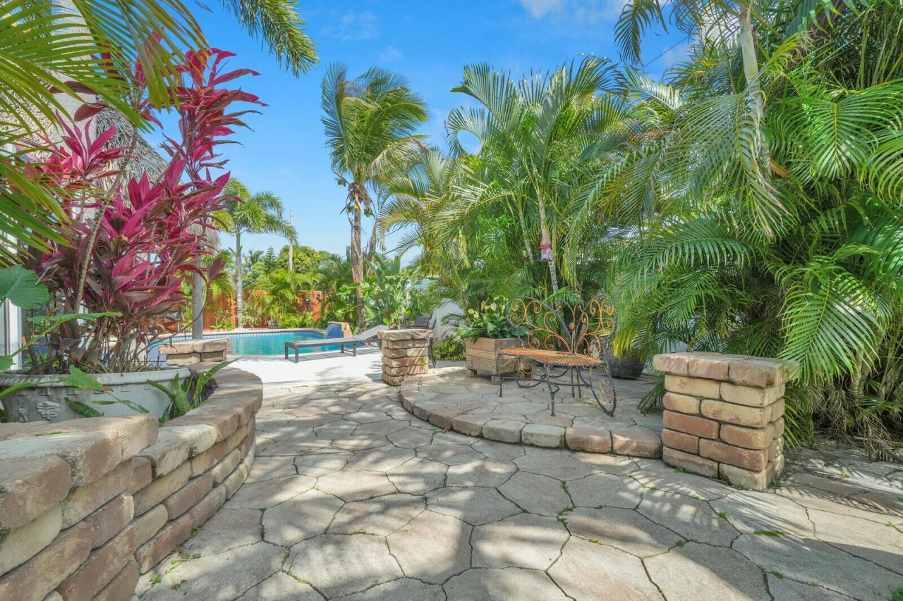 910 NE 23rd Court, Pompano Beach, FL 33064 Photo