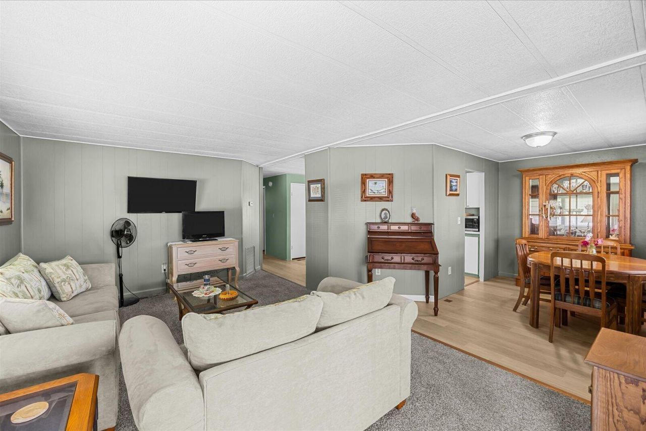 69 Manor Drive, Fort Pierce, FL 34982 Photo