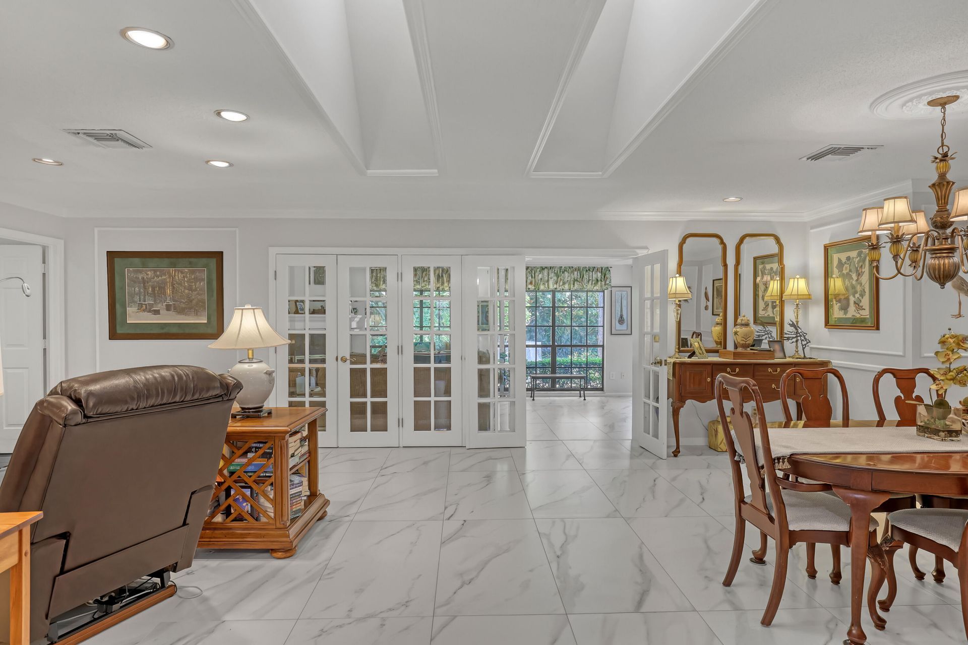652 Cypress Key Circle, Atlantis, FL 33462 Photo