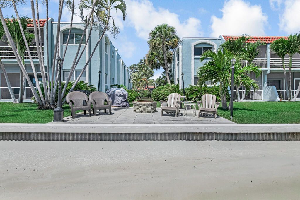 1430 S Lakeside Drive, Unit 22, Lake Worth Beach, FL 33460 Photo