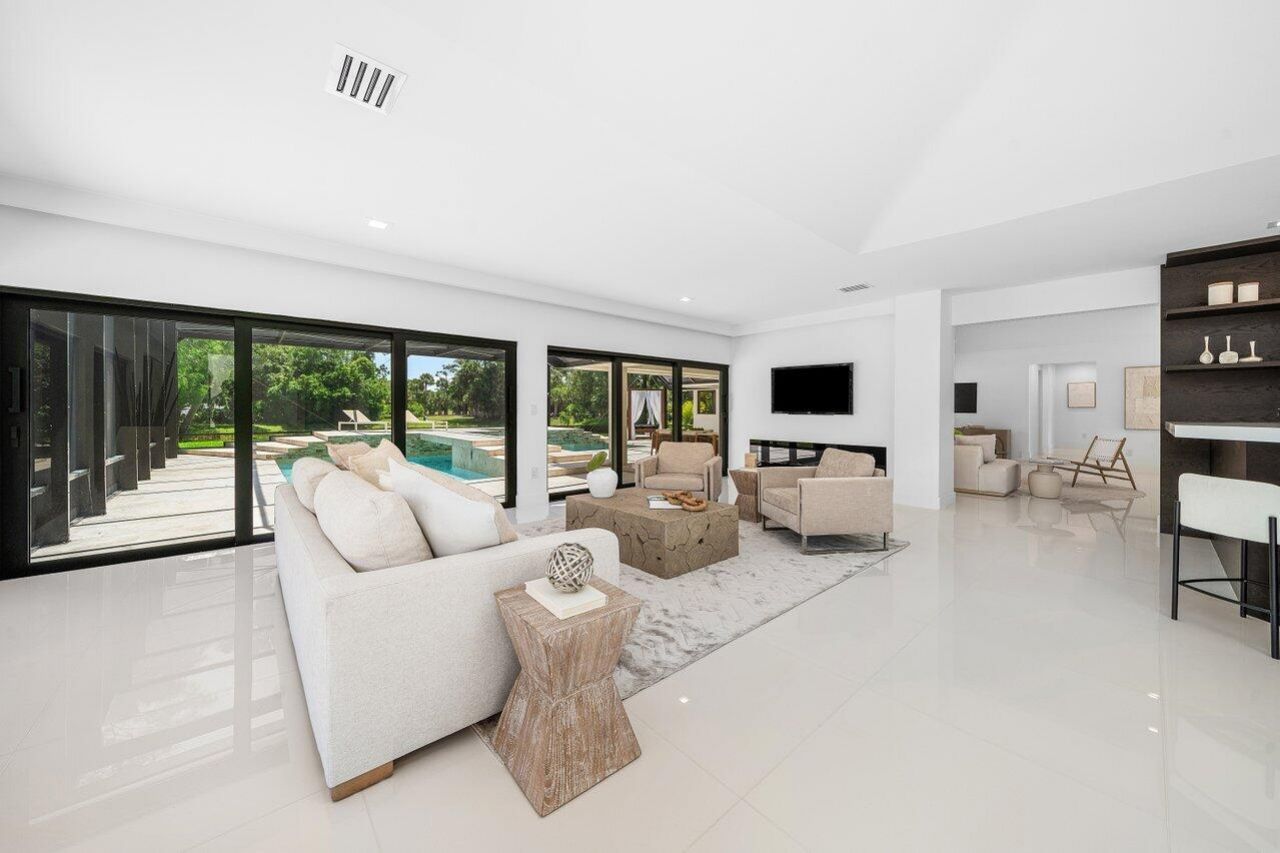 1648 Breakers West Boulevard, West Palm Beach, FL 33411 Photo
