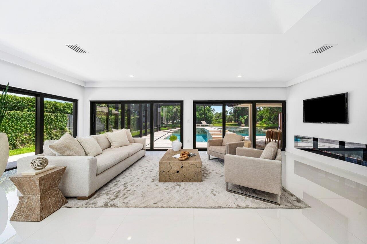 1648 Breakers West Boulevard, West Palm Beach, FL 33411 Photo