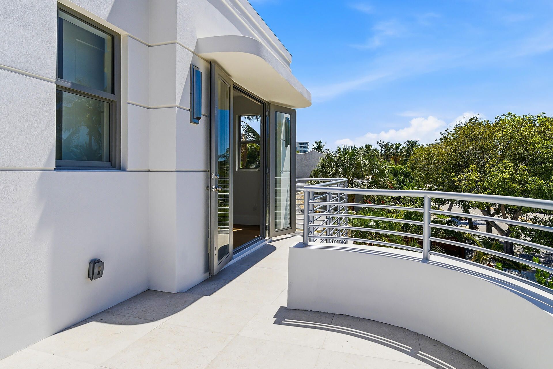 785 Park Place, West Palm Beach, FL 33401 Photo