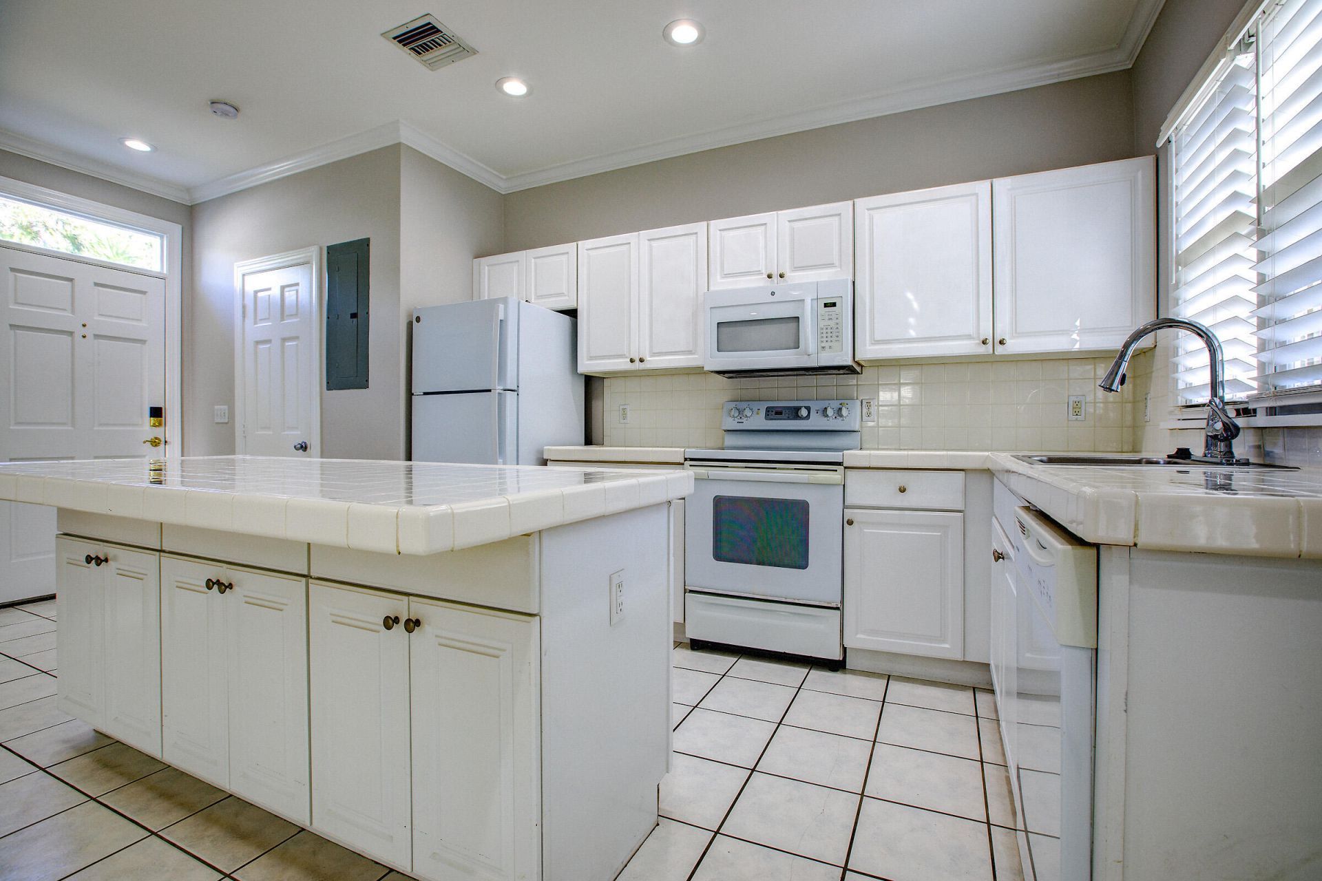 202 Golf Club Drive, Key West, FL 33040 Photo