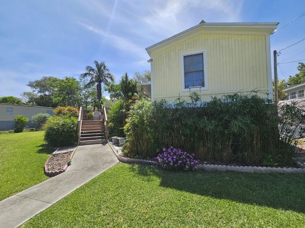 917 Plantation Road, KEY LARGO, FL 33037