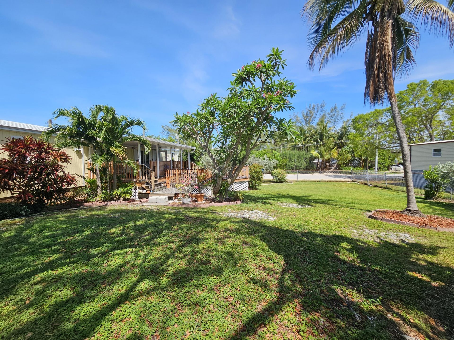 917 Plantation Road, Key Largo, FL 33037 Photo