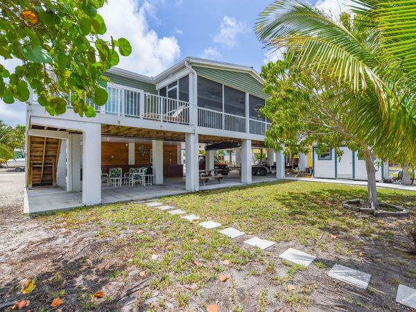 29555 Enterprise Avenue, Big Pine, FL 33043
