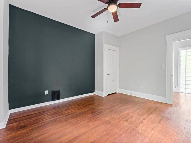 1959 Baltimore Avenue, Cincinnati, OH 45225 Photo 13
