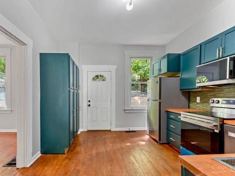 1959 Baltimore Avenue, Cincinnati, OH 45225 Photo 7