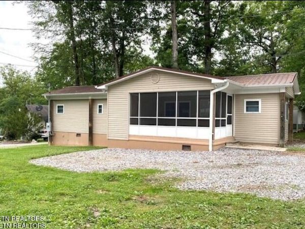 1219 Fishermans Way, Sevierville, TN 37876