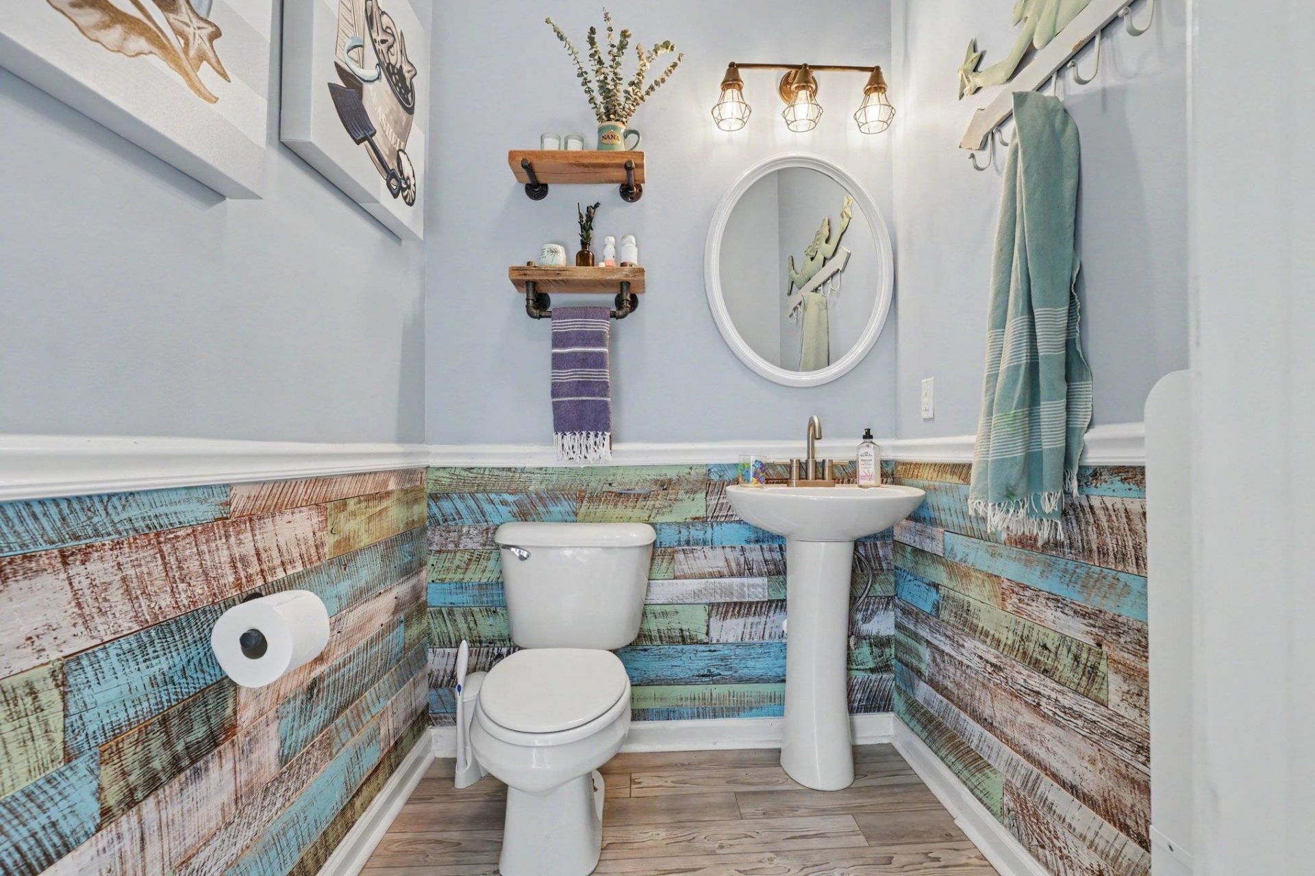 130 Scotchbroom Dr. Photo 23