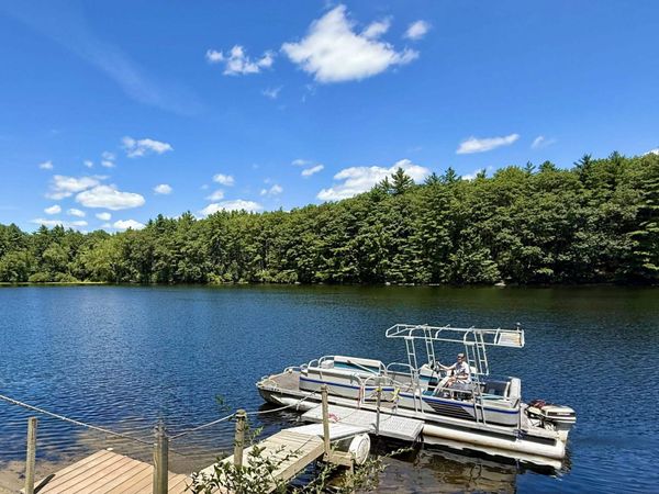 13 Ferry Road, Bow, NH 03304