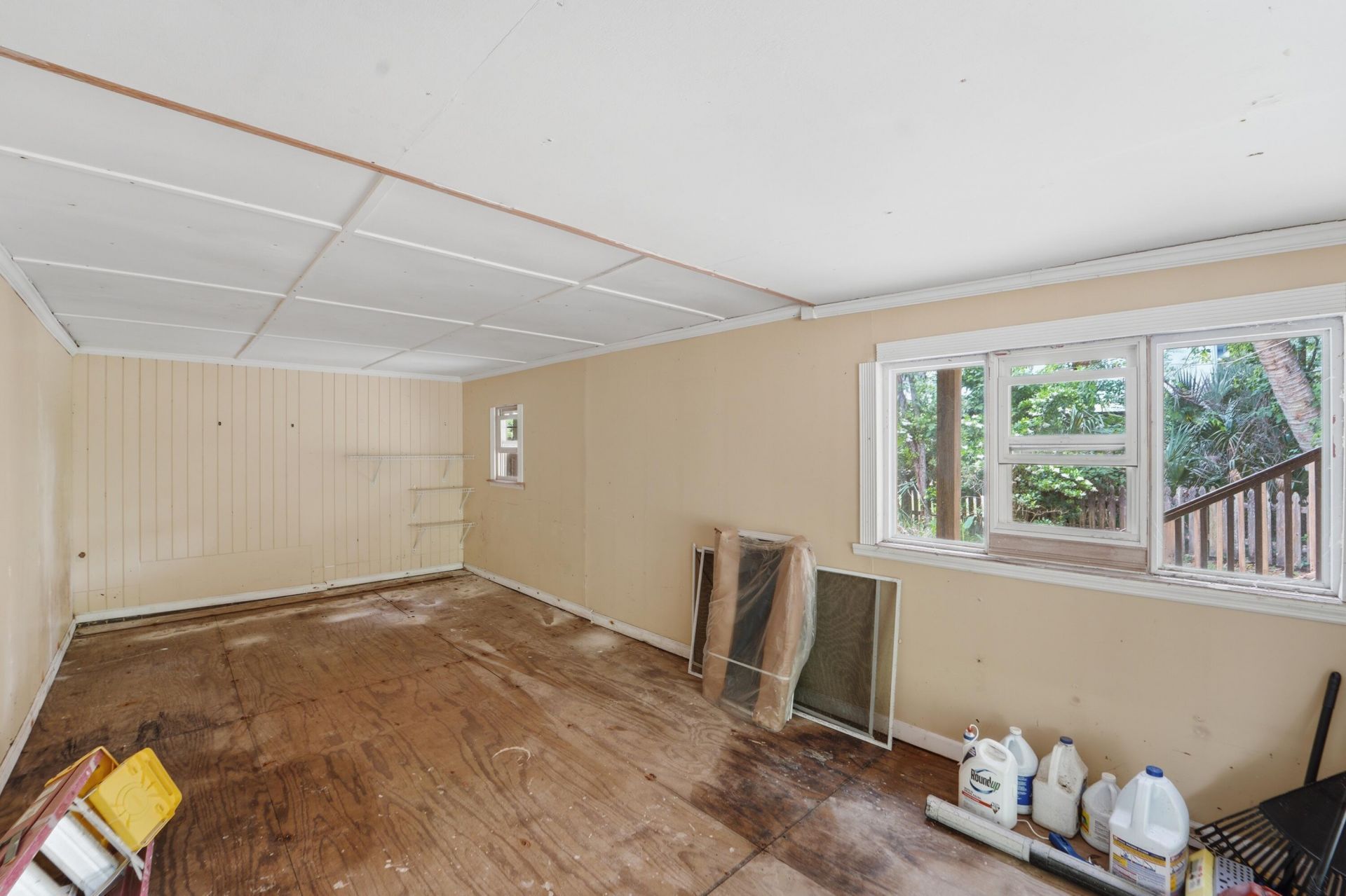 215 W Hudson Avenue Photo 28