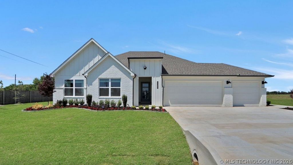 3305 E 154th Street S, Bixby, OK 74008 Main Photo